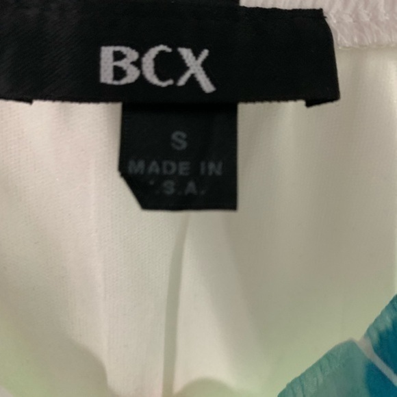 BCX White Floral Tank Size Small - Picture 3 of 5